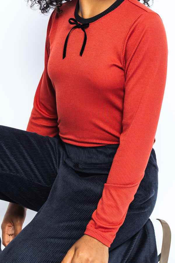 JANE Tee